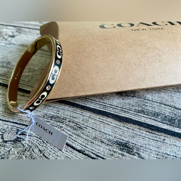 NWT! Authentic Coach bangle bracelet in gold, black with white logos + gift box - Picture 4 of 15